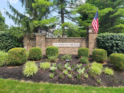 576 Cloverfield Ln APT 108