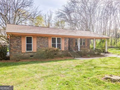 16 Mango Rd NE