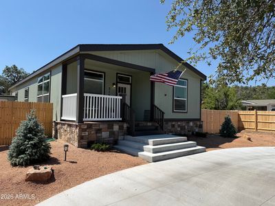 219 W ESTATE Lane