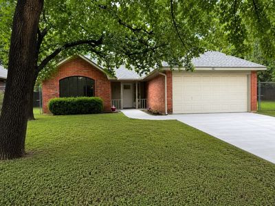 2812 Howard Ct