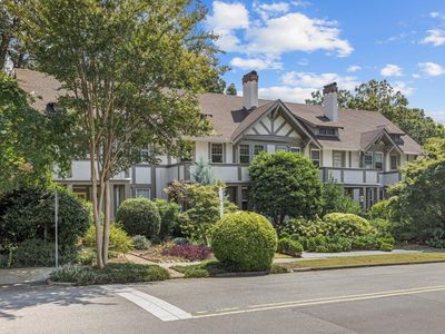 132 Woodburn Rd