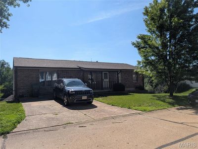 2552 Somerville Dr
