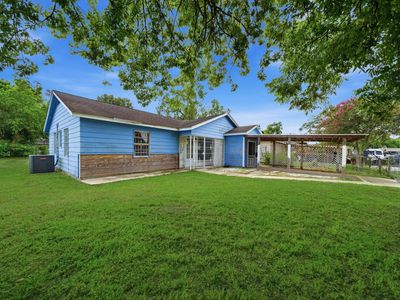 3010 Rosemary Ln