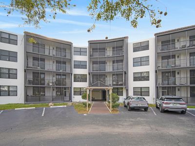3900 N Hills Drive #306