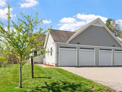 20 Victoria Dr #20