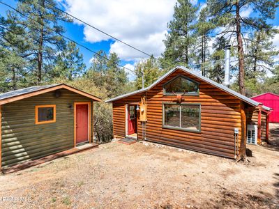 4872 S Juniper Loop Rd