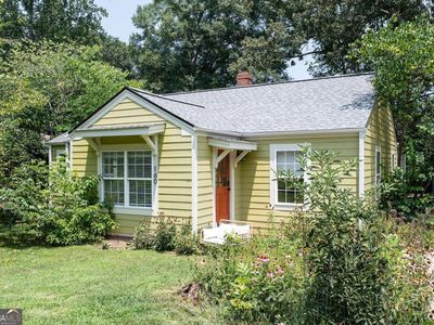 160 Crestview Cir