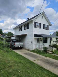 414 Spring Ave