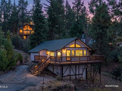 819 Cameron Dr
