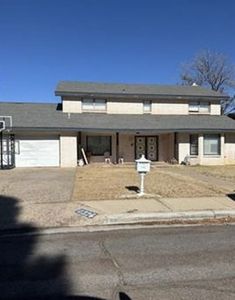 326 W Clearfork Dr