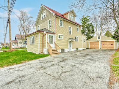 1796 Long Pond Rd