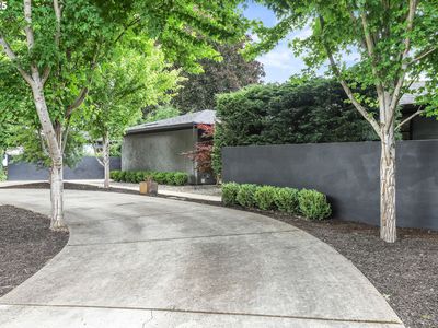 5809 NW Perthshire Rd