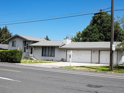 2115 S Evergreen Rd