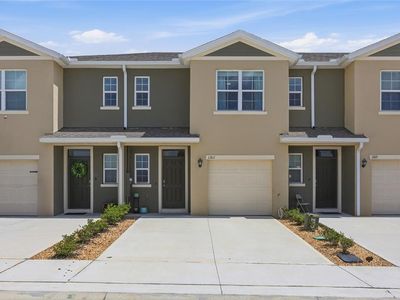 1767 Wooden St