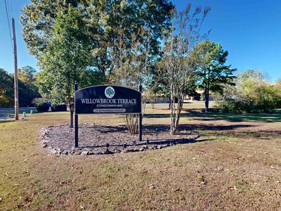 1100 Woodlawn Ave APT 15