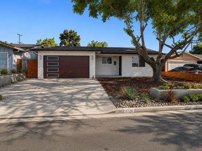 2736 Twin Oaks Ln