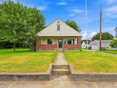 971 Kahn Ave