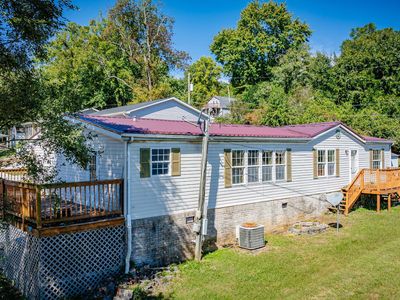 Property at 1942 W Stone Dr, Kingsport, TN