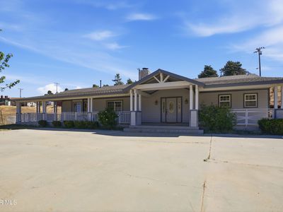 39646 87th St W