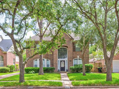 4631 Forest Home Dr