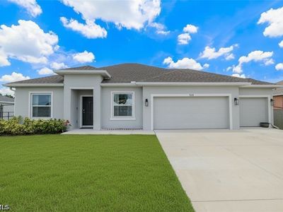 3083 NW 4th Pl