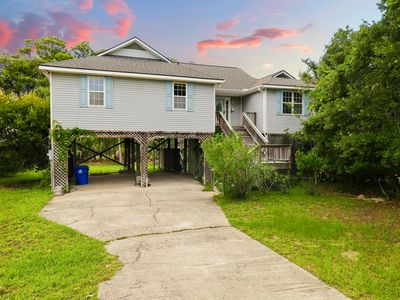 514 W Beach Ct