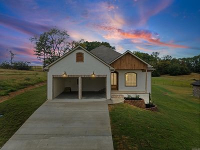 19 Southwind Dr