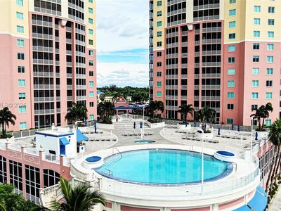 2743 1st St APT 406