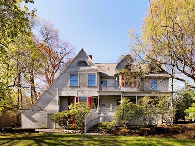 54 Clark Rd