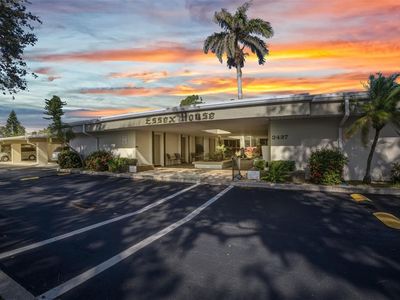 2437 Harbor Blvd APT 114