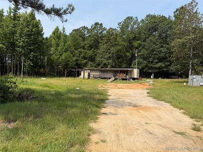 40 Magnolia Dr