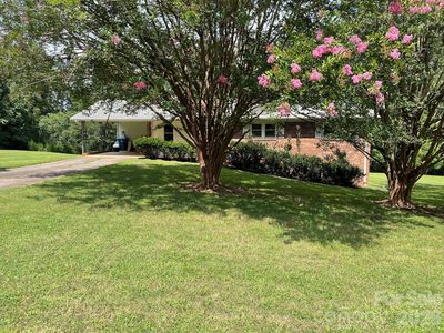 187 River Hills Dr
