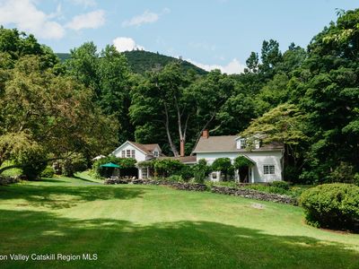 190 Lewis Hollow Road