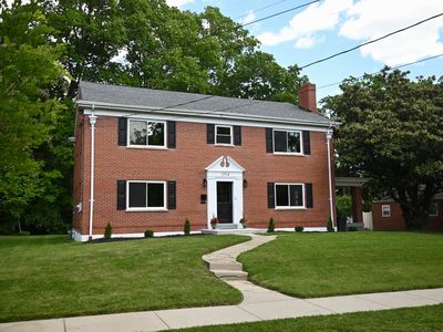2714 Ashland Ave