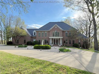 203 Quarry Rdg E
