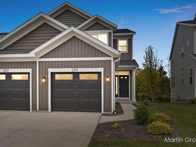 2235 NE Watertown Way