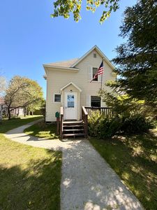 315 W John St