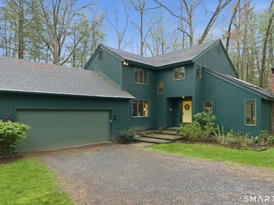 37 Tall Wood Hollow