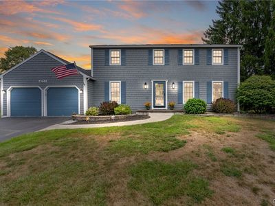 4233 Halfmoon Cir