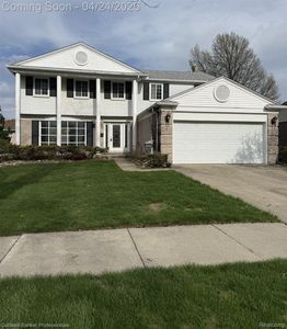 Property at 1581 Trail Dr, Trenton, MI
