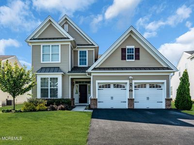 27 Flagstone Court