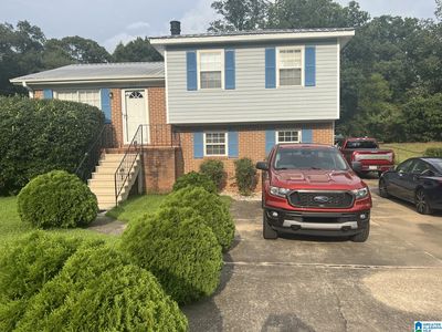 Property at 1197 7th Ave, Pleasant Grove, AL