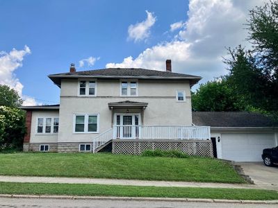 404 E McKenney St