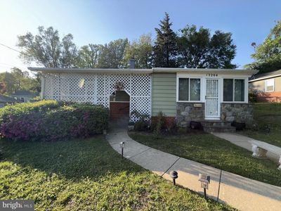12204 Bluhill Rd