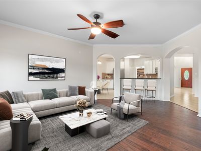 14633 Crystal Lake Dr