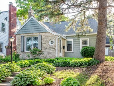 436 Woodlawn Ave