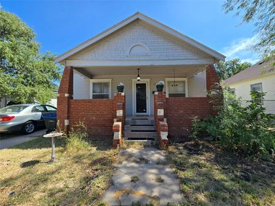 1104 3rd Ave