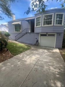 307 El Camino Real