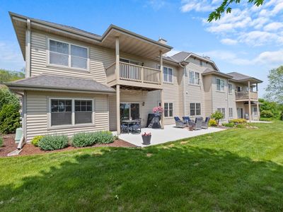 957 Autumn Ridge LANE