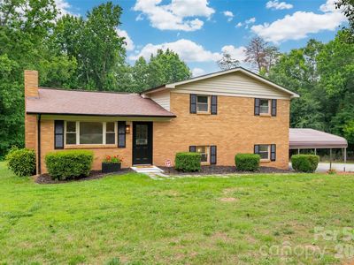 3339 Rhyne Forest Rd